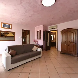  Ferienhaus Residenza Franca